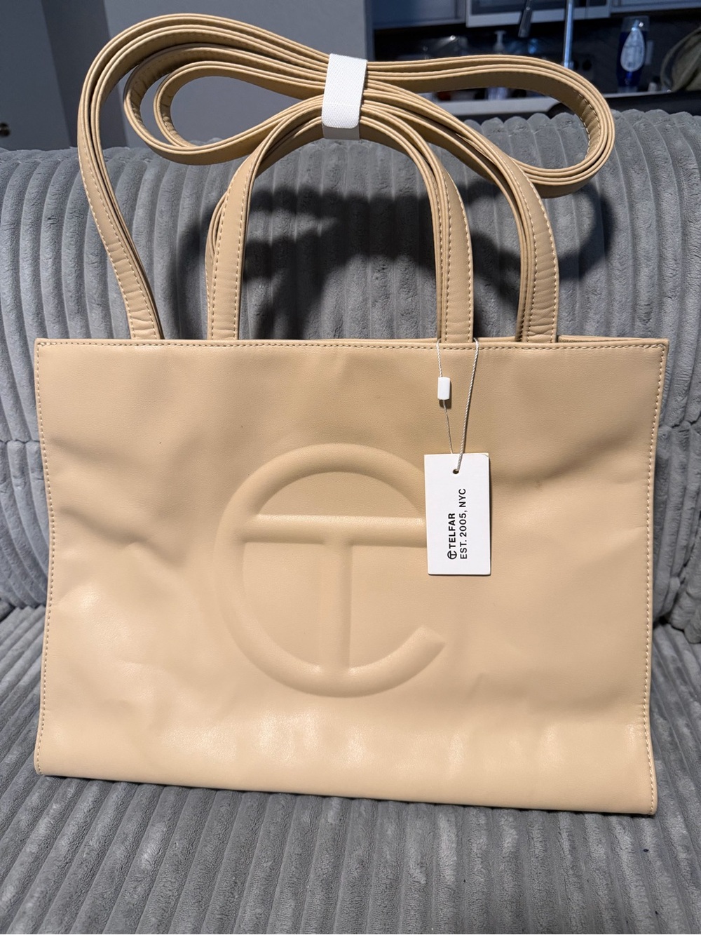 Telfar Tote - Medium (Cream/Tan)